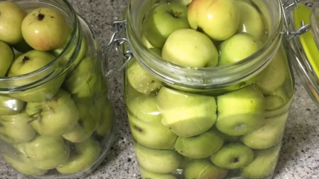 Как мариновать яблоки дома