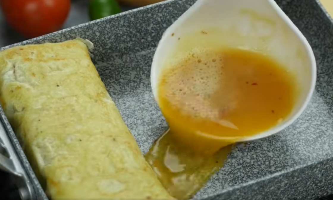 Как готовить рулет из яйца на закуску